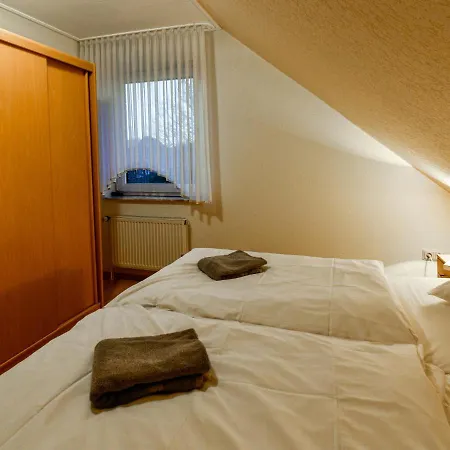 Tjalkstrasse-4 By Interhome